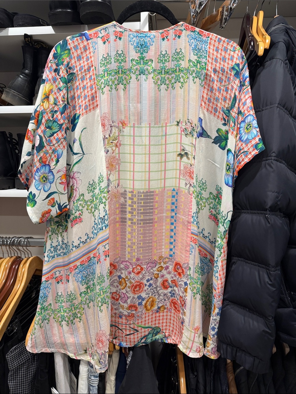 Johnny Was Pink Floral Patchwork V-Neck Tunic SIZE L - Picture 6 of 7